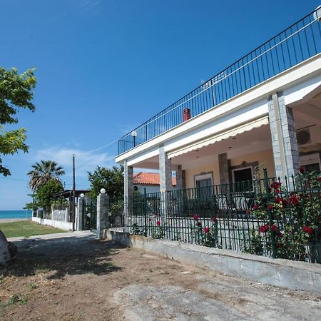 Villa Marialena House à Nea Plagia Extérieur photo