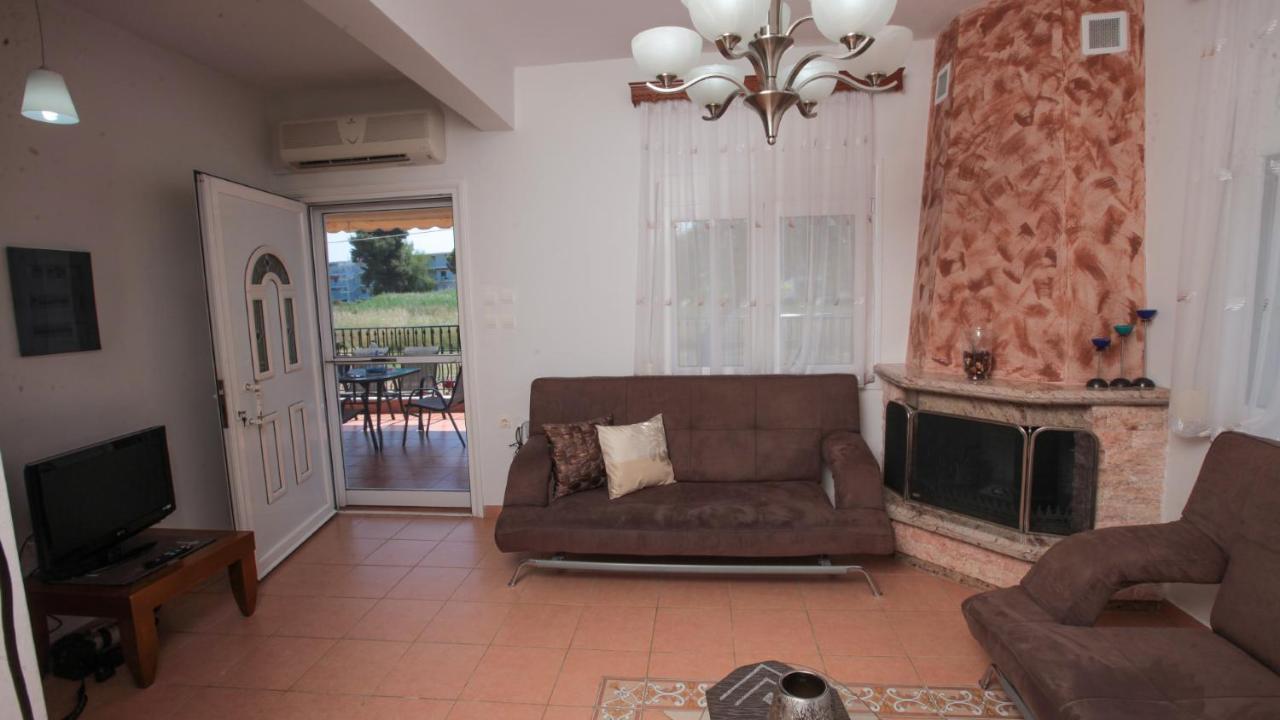 Villa Marialena House à Nea Plagia Extérieur photo