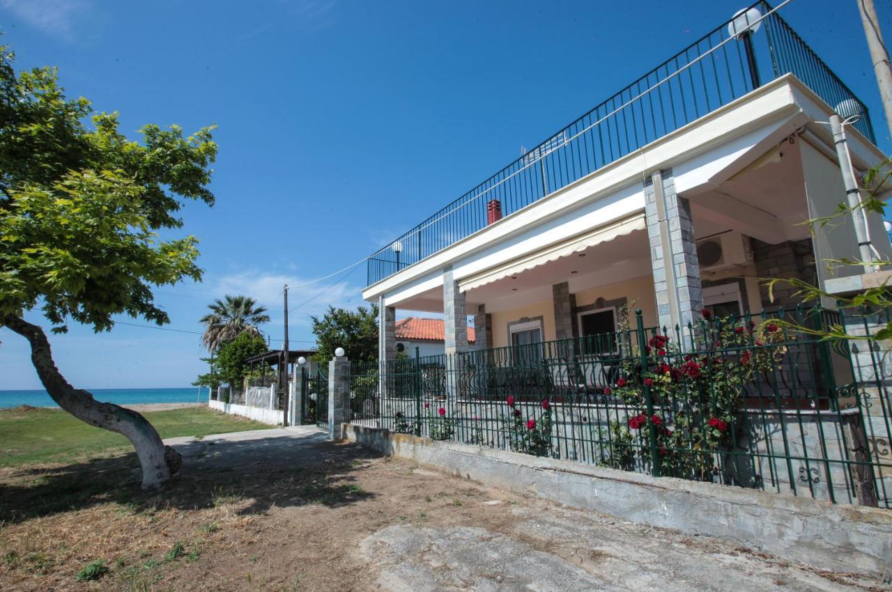 Villa Marialena House à Nea Plagia Extérieur photo
